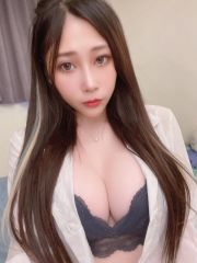 兼职完美梨形大奶妹玲玲